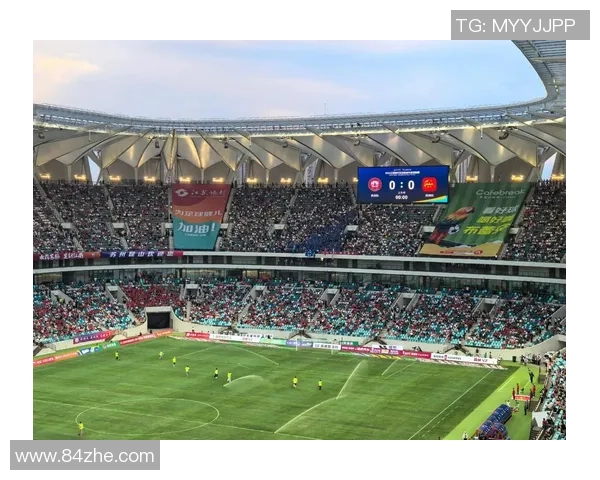 瓜亚基尔与水晶竞技的激烈对决揭示了南美足球的魅力与竞争力 瓜亚基尔与水晶竞技的激烈对决揭示了南美足球的魅力与竞争力