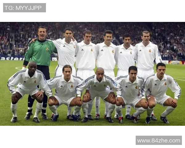 皇马与矿工首发阵容揭晓球迷期待精彩对决与战术较量 皇马与矿工首发阵容揭晓球迷期待精彩对决与战术较量