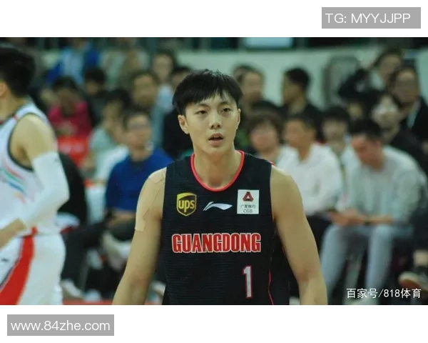 胡明轩:从青涩少年到篮球场上的璀璨明星之路探索 胡明轩:从青涩少年到篮球场上的璀璨明星之路探索