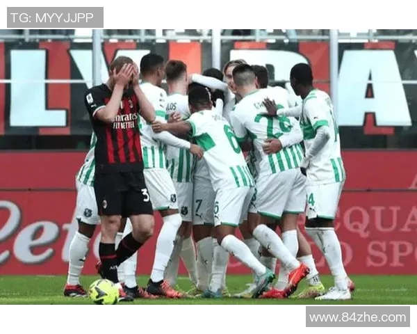 萨索洛主场迎战弗罗西期待精彩对决与激烈竞争 萨索洛主场迎战弗罗西期待精彩对决与激烈竞争