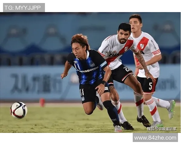 阪樱花与札幌冈萨多的激烈对决展现日本足球的魅力与竞争力 阪樱花与札幌冈萨多的激烈对决展现日本足球的魅力与竞争力