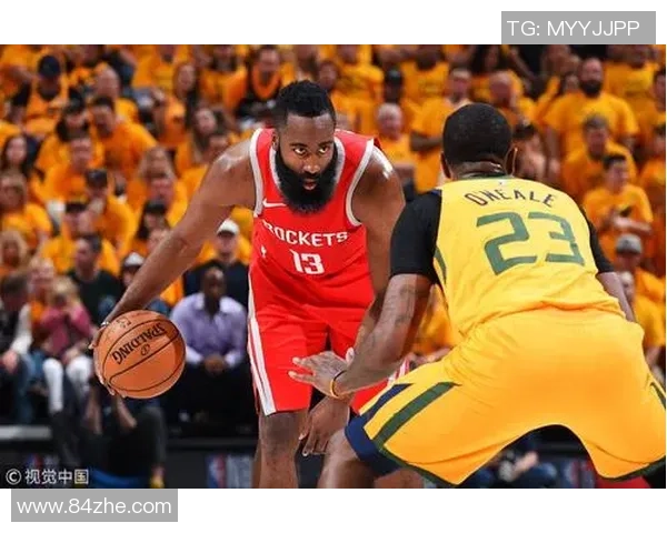 首轮对决爵士与火箭展开激烈角逐谁能赢得晋级机会