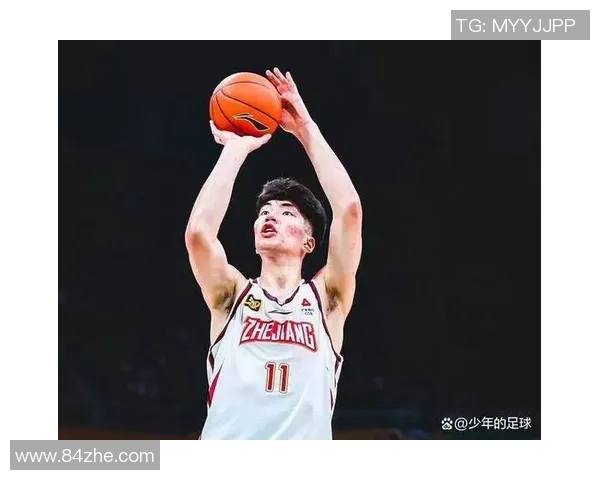 余嘉豪的成长之路与篮球梦想:从少年到职业球员的奋斗历程 余嘉豪的成长之路与篮球梦想:从少年到职业球员的奋斗历程