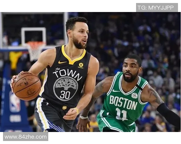 克鲁塞罗与拉腊的巅峰对决谁能笑到最后精彩赛事前瞻分析