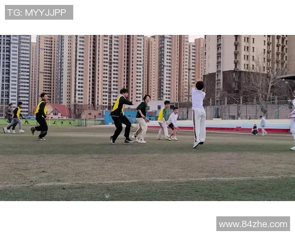 飞盘战术解析：深入探讨上海飞盘队的盯防体系与战术运用MBA