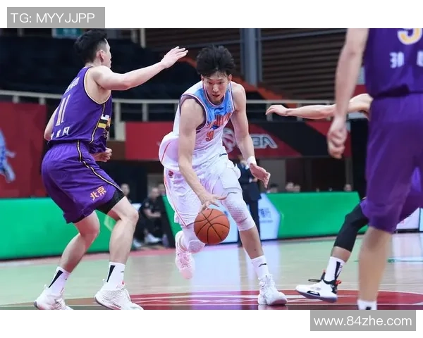 CBA新疆对阵北京精彩比赛录像回放全程回顾与分析 CBA新疆对阵北京精彩比赛录像回放全程回顾与分析