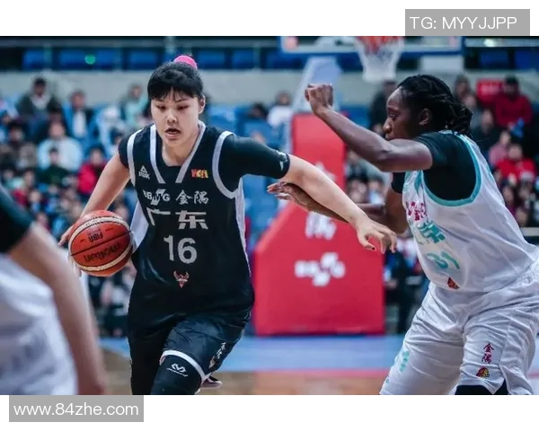 八一队与广东队精彩对决现场直播全程回顾与分析 八一队与广东队精彩对决现场直播全程回顾与分析