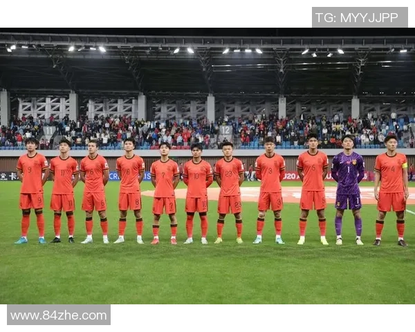 吉纳西亚与西班牙美洲的精彩对决揭示足球战术与团队精神的较量