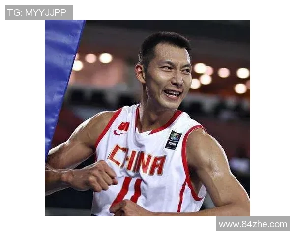 杨敏回顾篮球生涯的点滴与感悟：从青涩到成熟的成长之路